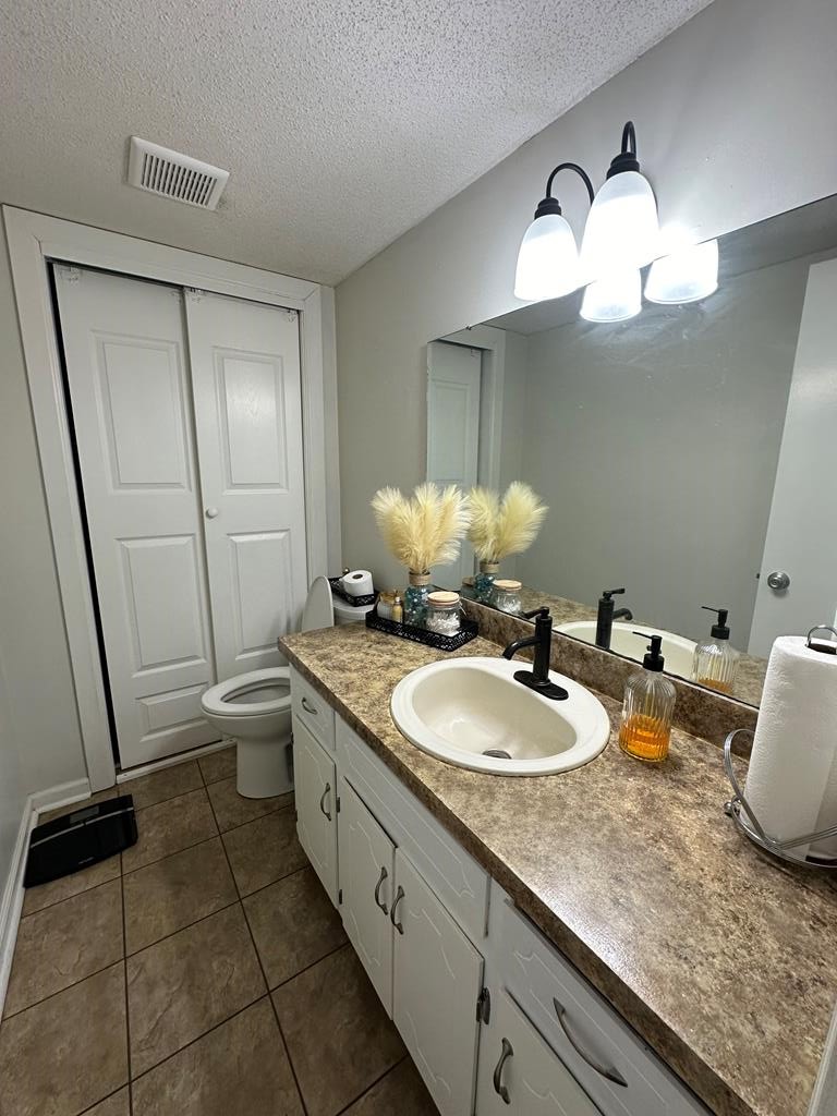 1104 Appian Way Dothan, AL 36303 - Photo 8 of 23