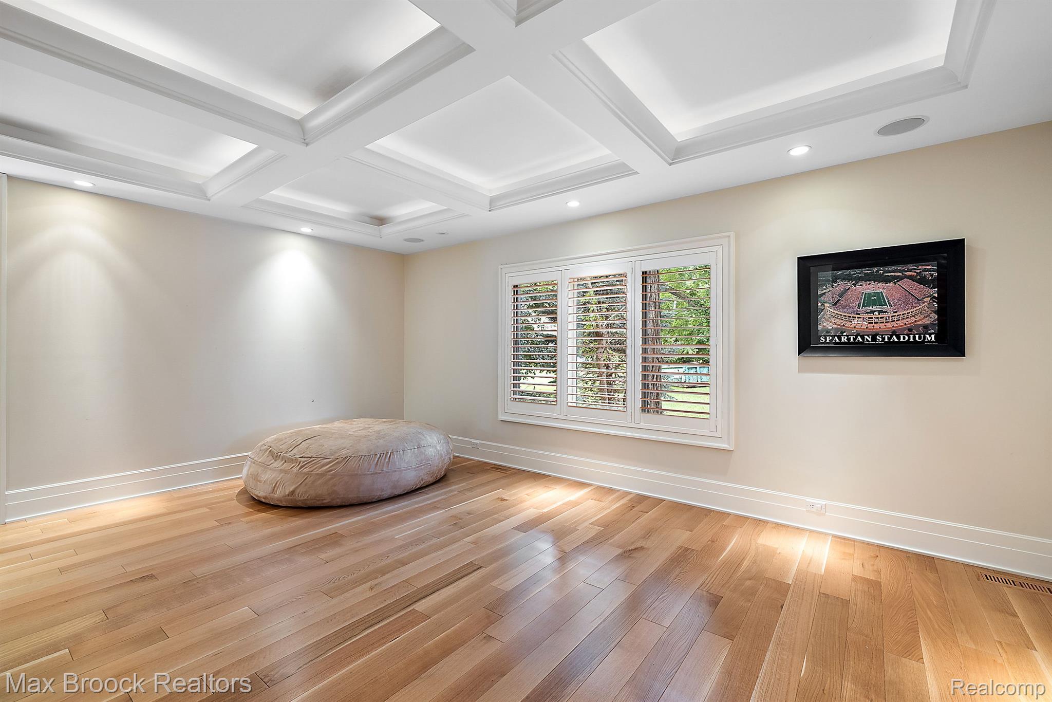 6530 Commerce Road West Bloomfield, MI 48324 - Photo 19 of 41 Gallery Image 19