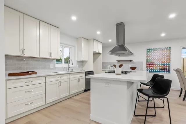 $1,135,000 | 13751 Powers Road, Poway, CA 92064