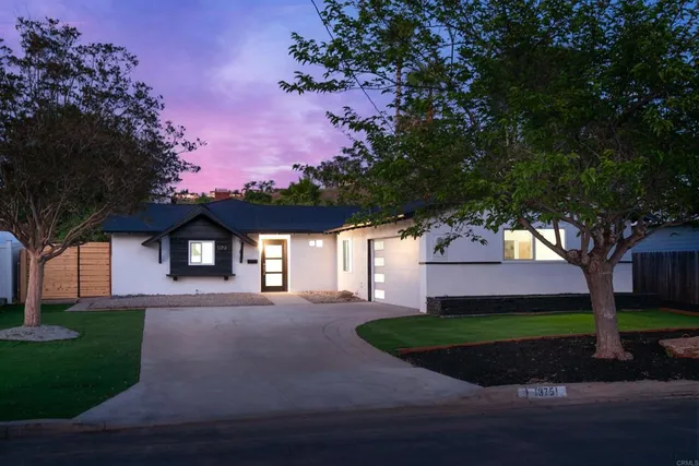 $1,135,000 | 13751 Powers Road, Poway, CA 92064