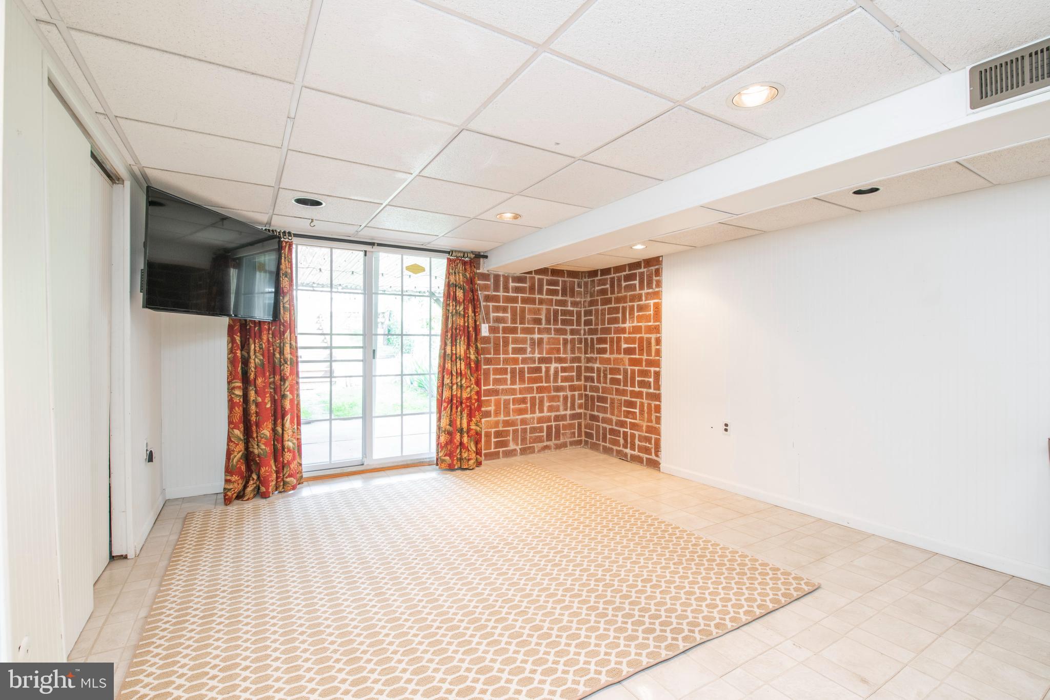 310 Ripka Street, Unit A Philadelphia, PA 19128 - Photo 20 of 48