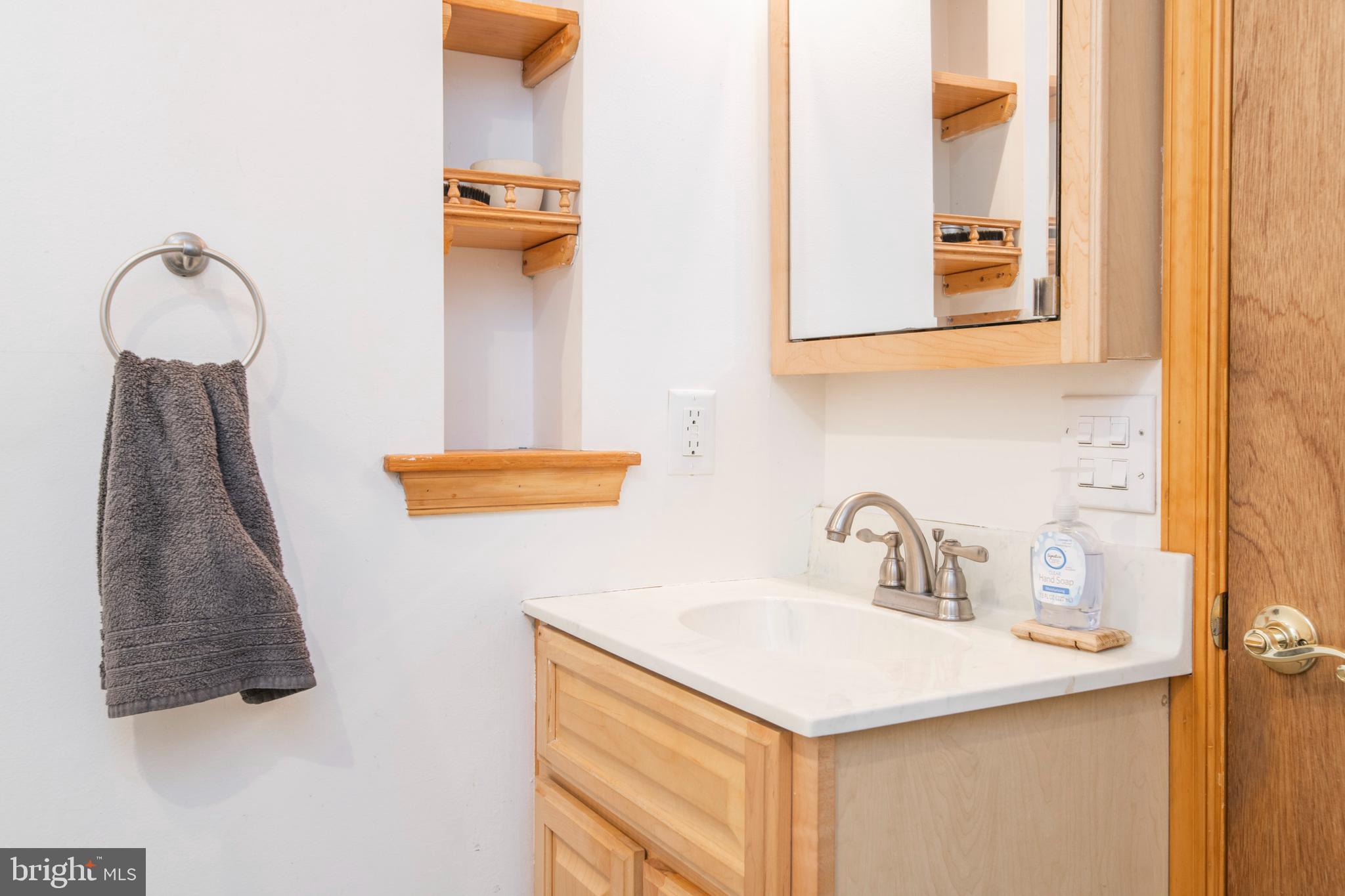 310 Ripka Street, Unit A Philadelphia, PA 19128 - Photo 31 of 48