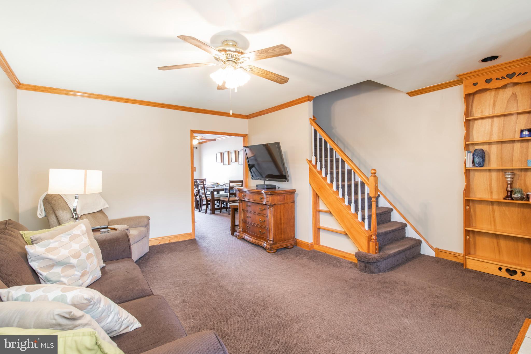 310 Ripka Street, Unit A Philadelphia, PA 19128 - Photo 6 of 48