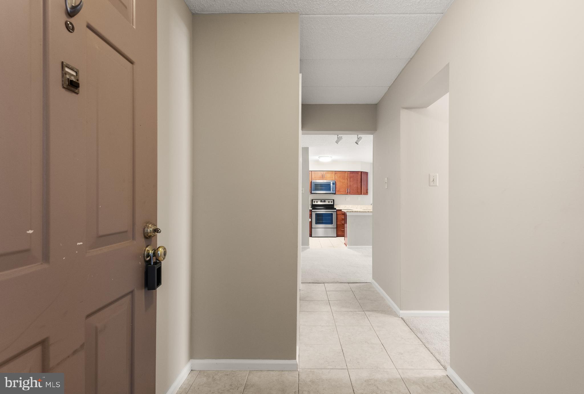 510 Washington Place Chesterbrook, PA 19087 - Photo 2 of 24