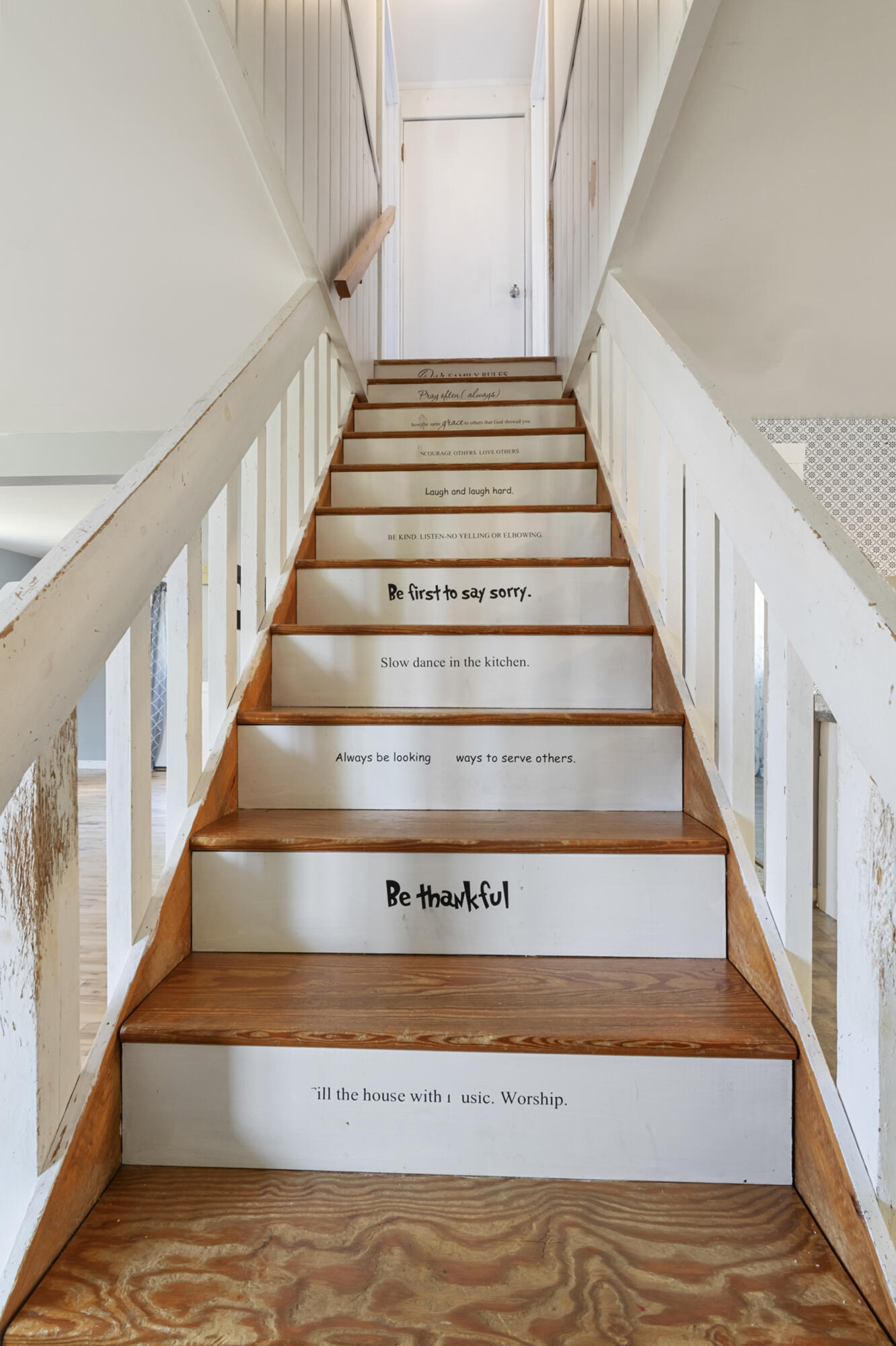 256 Belgrade Road Mount Vernon, ME 04352 - Photo 28 of 47 256_belgrade_rd-interior-22