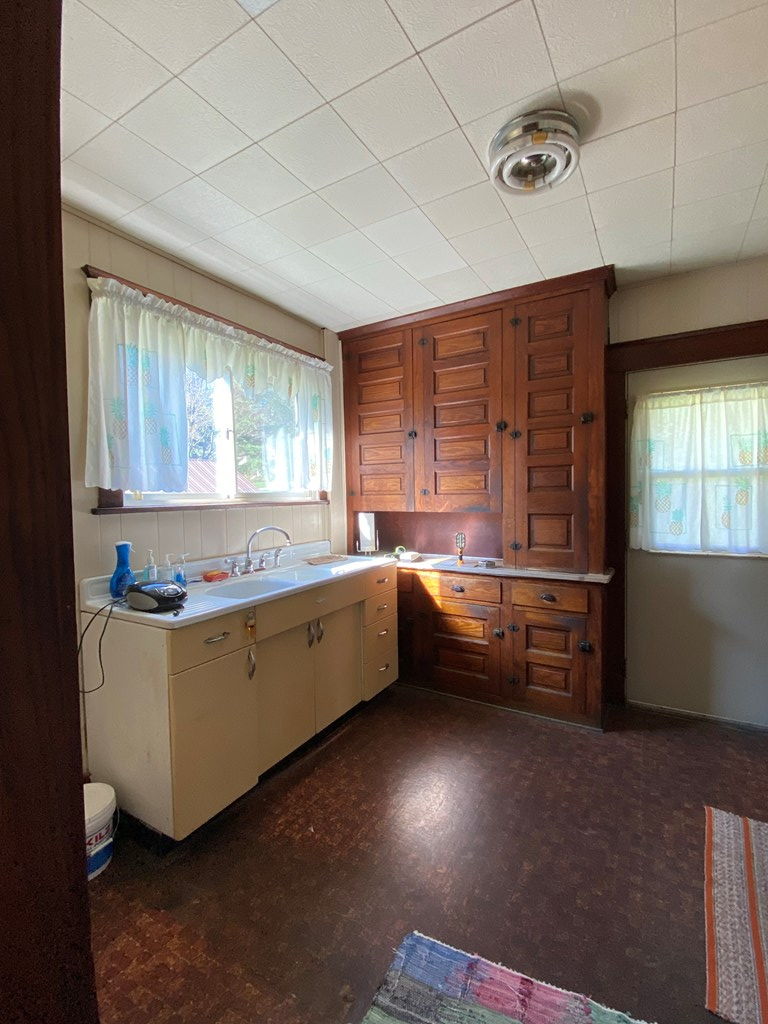 610 Walnut Street Reno, PA 16343 - Photo 5 of 21 Gallery Image 5