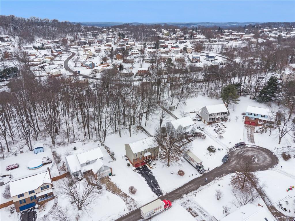3151 Seneca Court Gibsonia, PA 15044 - Photo 35 of 38 a view of a city