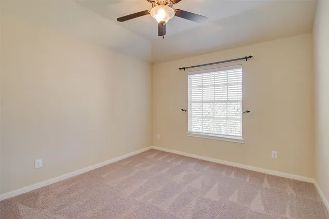 $3,200 | 87 North Pinto Point Circle, Spring, TX 77389