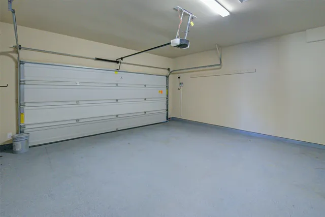 $3,200 | 87 North Pinto Point Circle, Spring, TX 77389