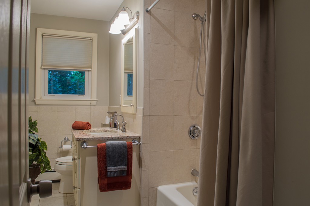 143 Lovejoy Road Andover, MA 01810 - Photo 23 of 27 Gallery Image 23
