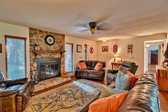 $425,000 | 11916 Highway 45, High Springs, FL 32643