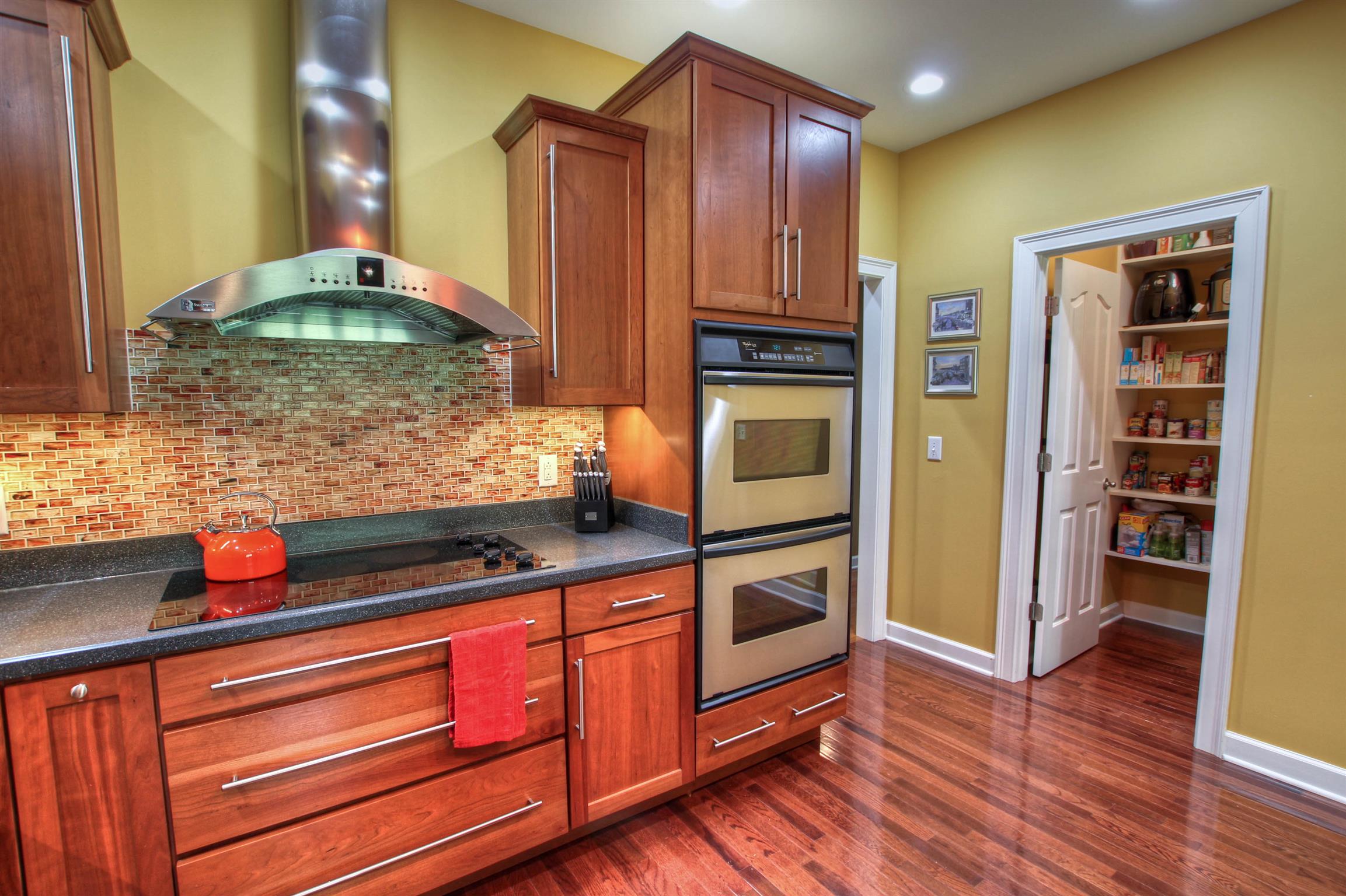 9185 Arnold Road Christiana, TN 37037 - Photo 12 of 30 Double oven and walk-in pantry