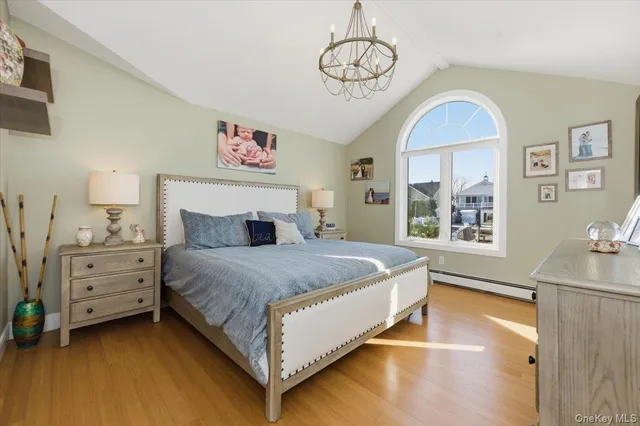 $1,095,000 | 41 Stillwater Avenue, Massapequa, NY 11758