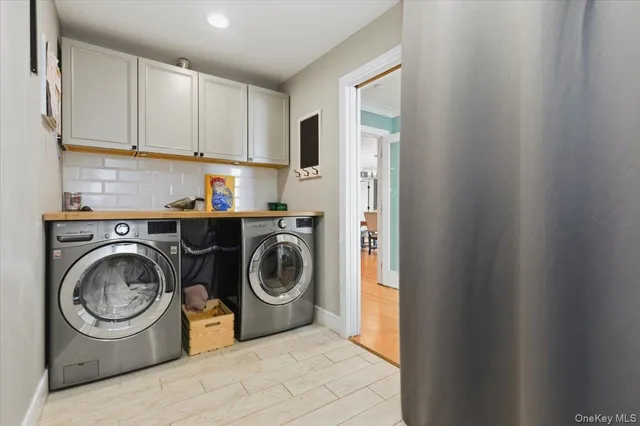 $1,095,000 | 41 Stillwater Avenue, Massapequa, NY 11758