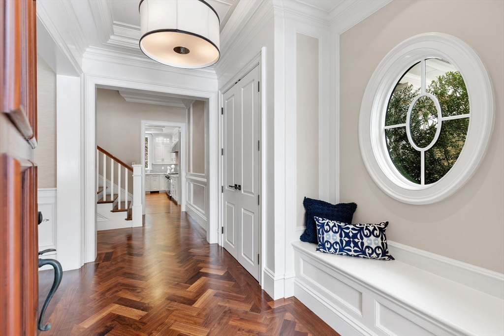 15 Slocum Road Lexington, MA 02421 - Photo 4 of 37