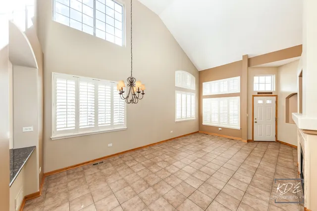 $540,000 | 945 Winner's Cup Court, Unit 945, Naperville, IL 60565