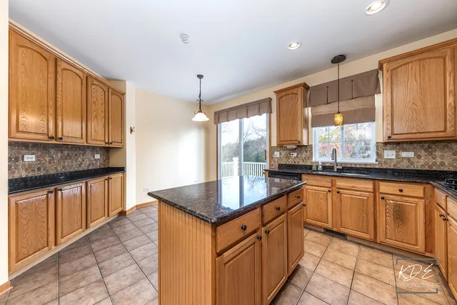 $540,000 | 945 Winner's Cup Court, Unit 945, Naperville, IL 60565