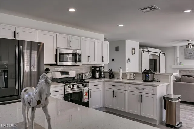 $4,875 | 3687 Luminal Lane, Las Vegas, NV 89147