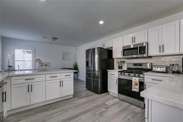 $4,875 | 3687 Luminal Lane, Las Vegas, NV 89147