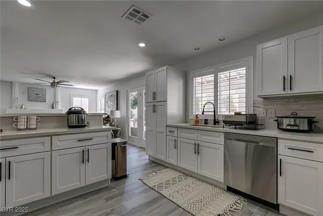 $4,875 | 3687 Luminal Lane, Las Vegas, NV 89147