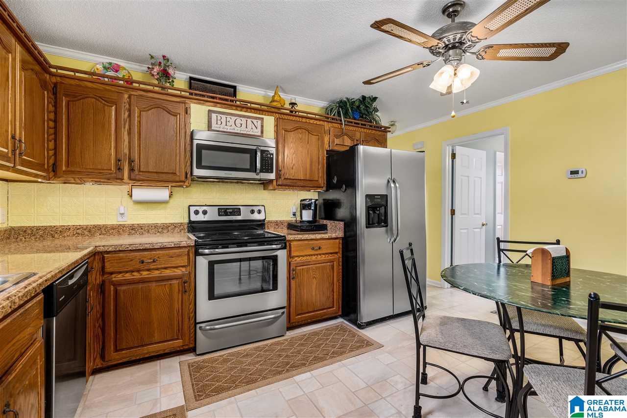 2529 Sayers Road Fultondale, AL 35068 - Photo 10 of 25