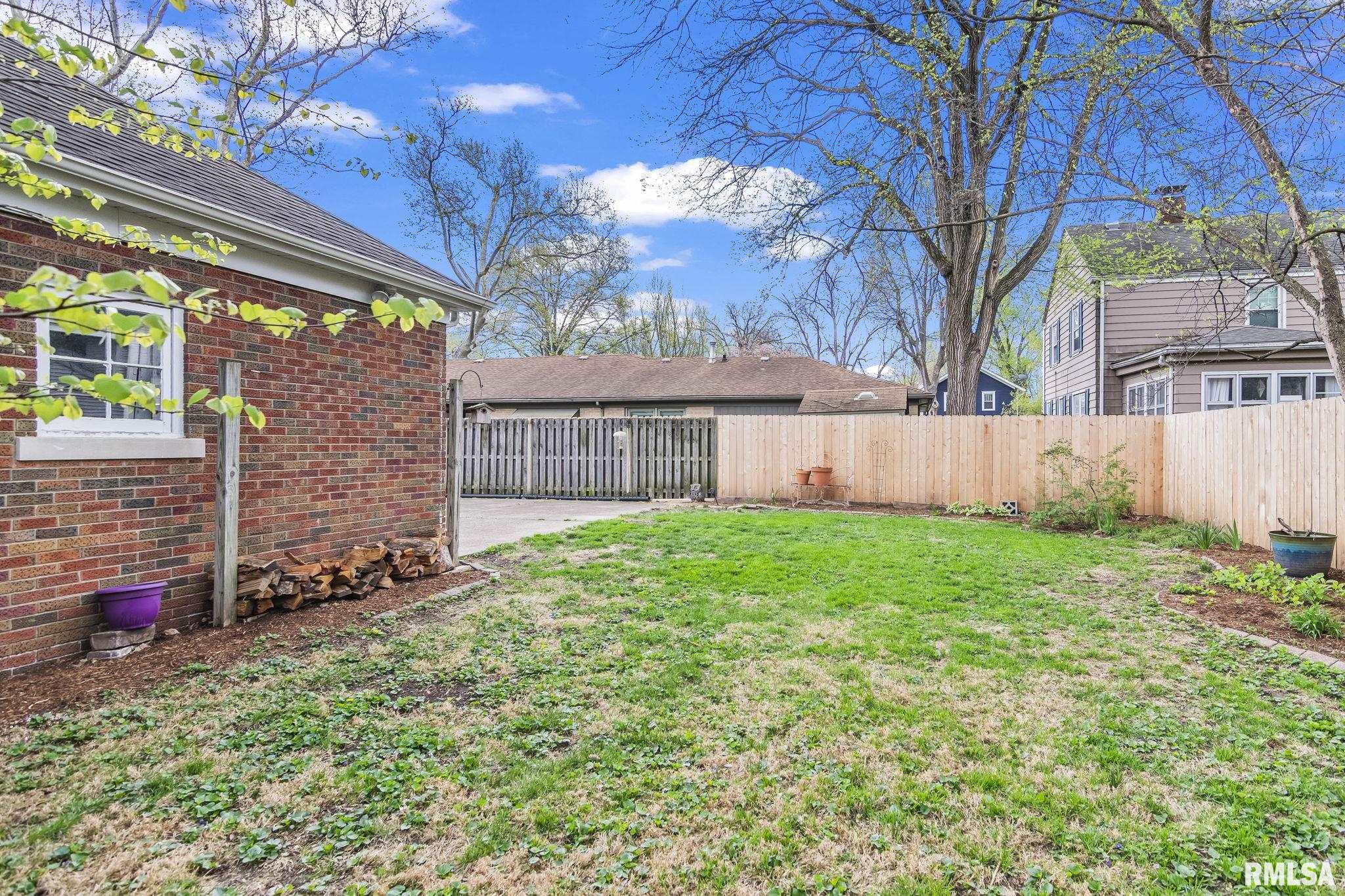 1421 South Douglas Avenue Springfield, IL 62704 - Photo 37 of 39