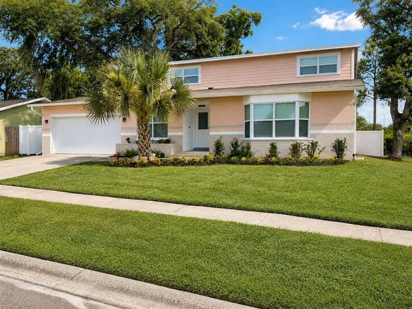 $649,900 | 3309 Briarwood Lane, Safety Harbor, FL 34695