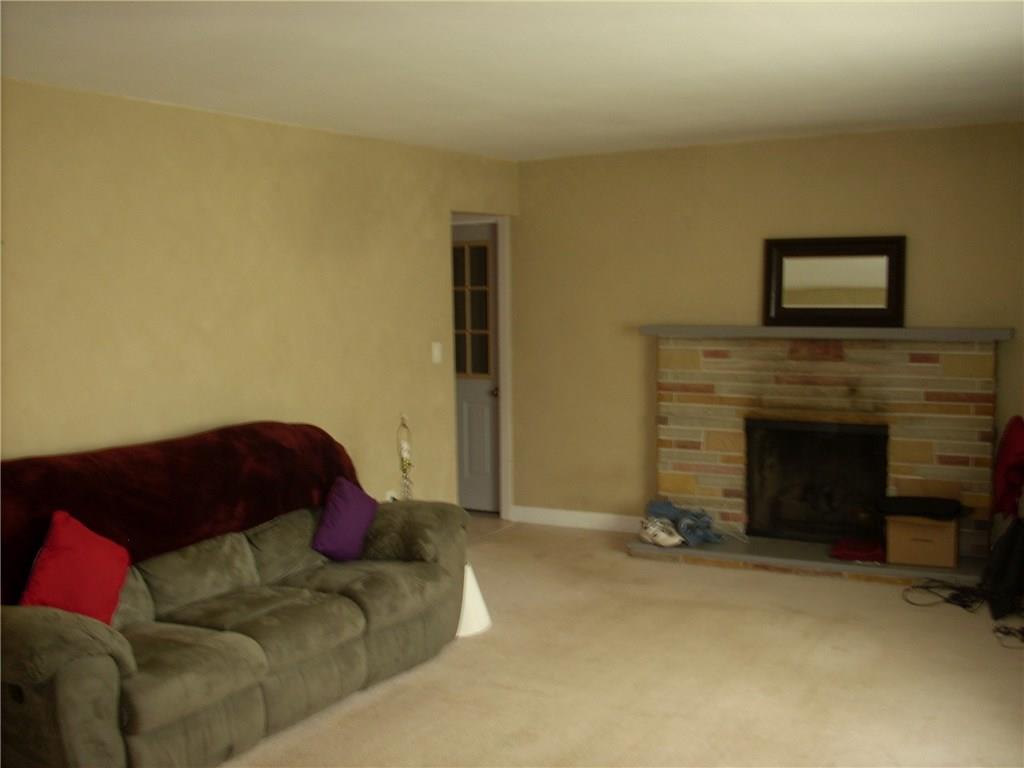 116 Charles Street Butler, PA 16001 - Photo 2 of 18 Gallery Image 2