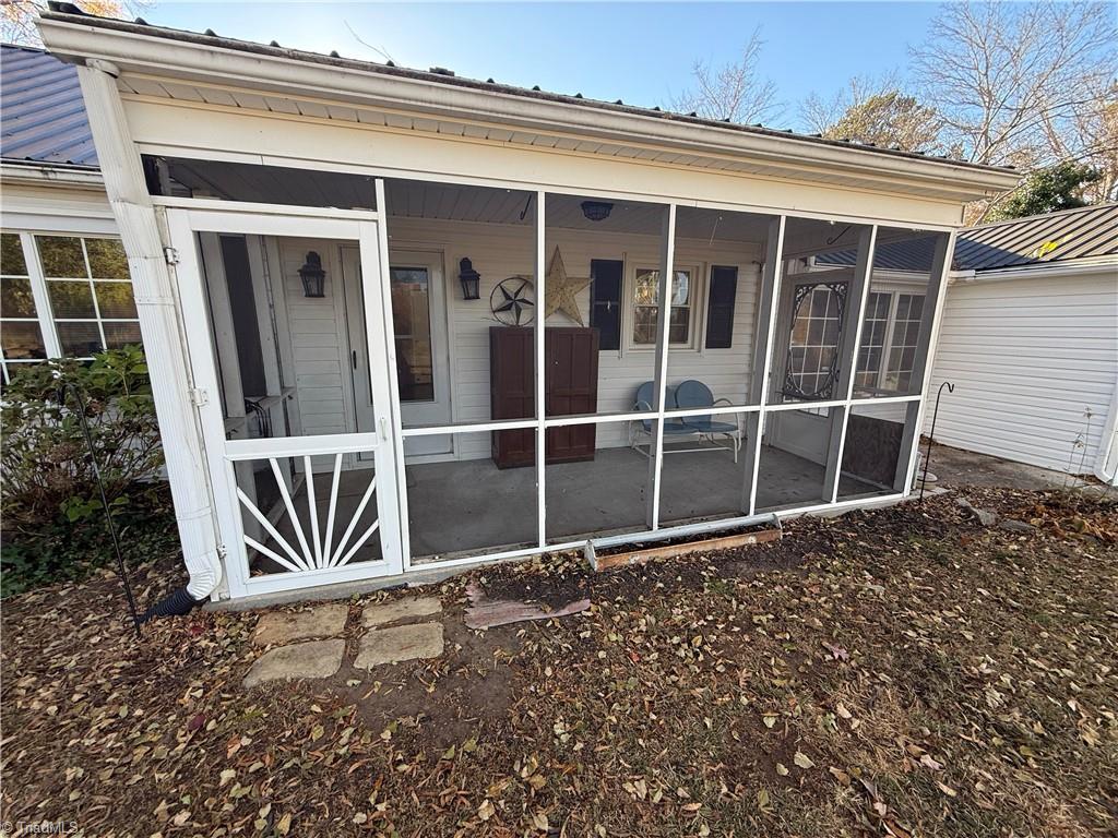 2448 Milling Road Mocksville, NC 27028 - Photo 3 of 27