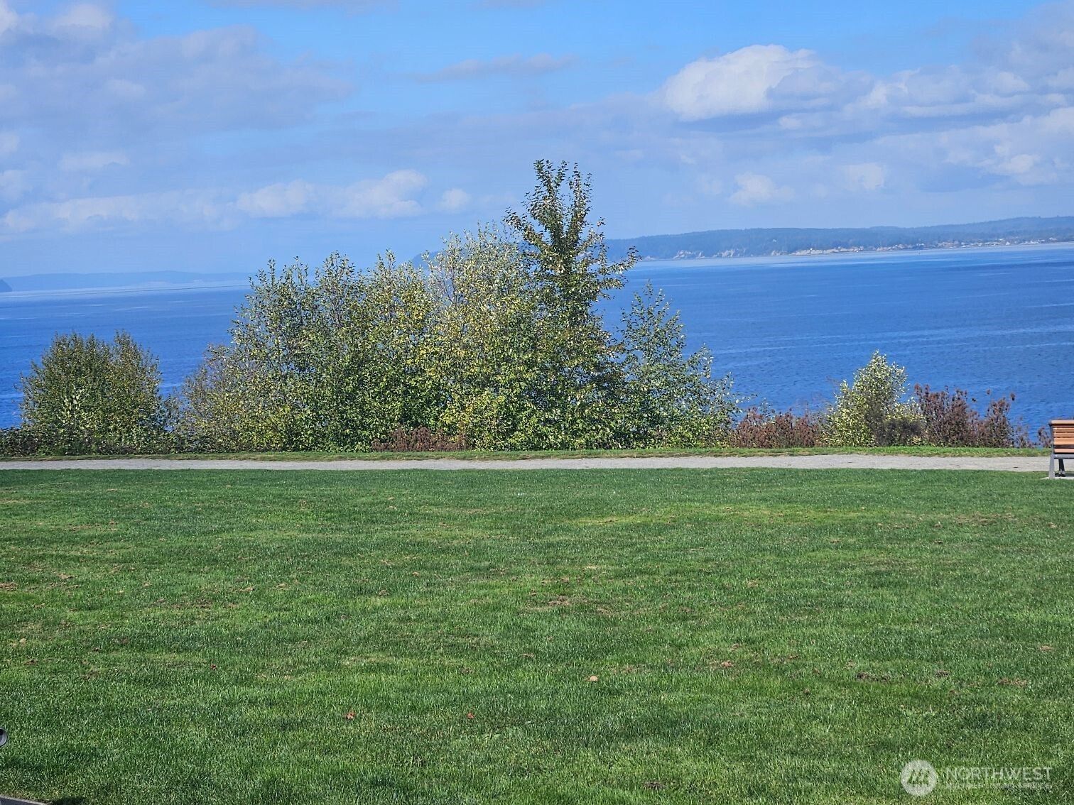 1612 Holbrook Avenue Everett, WA 98203 - Photo 22 of 23 a view of a field with an ocean