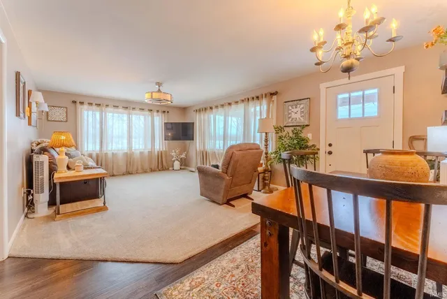 $230,000 | 2013 South Meridian Road, Wabash, IN 46992