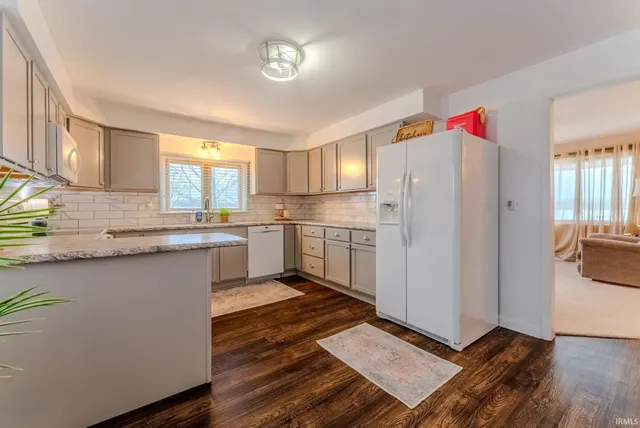 $230,000 | 2013 South Meridian Road, Wabash, IN 46992