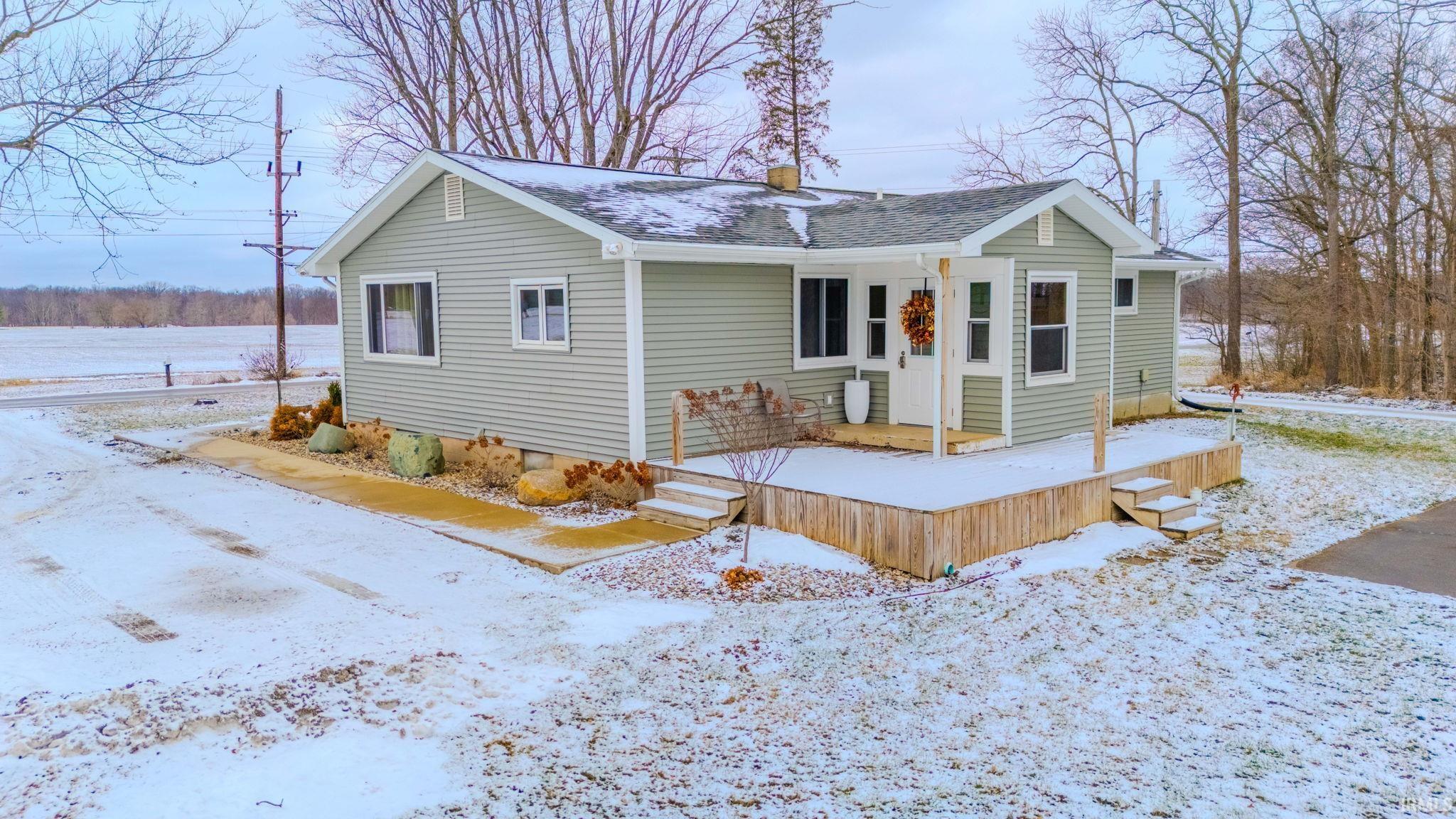 2013 South Meridian Road Wabash, IN 46992 - Photo 3 of 18