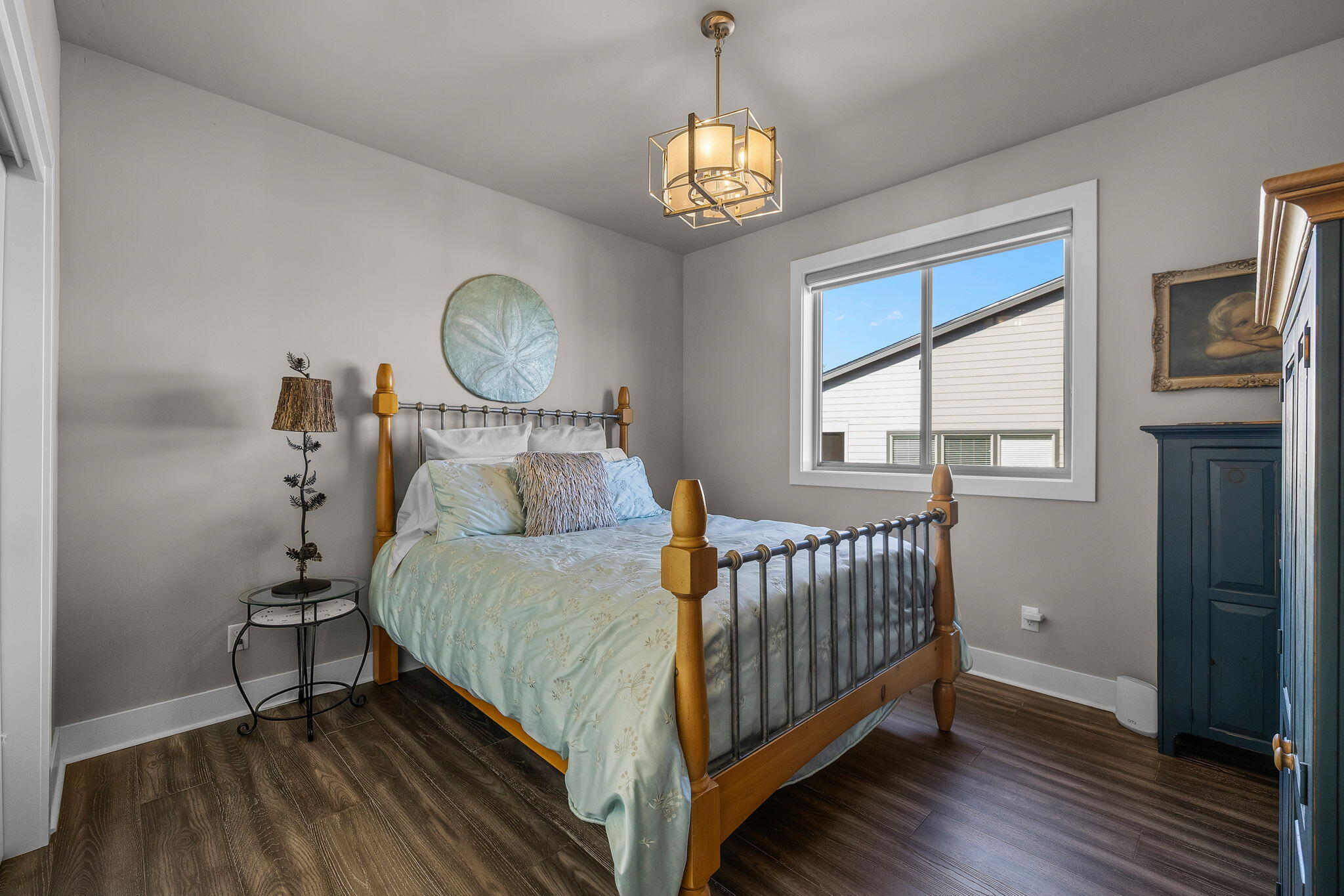 2565 Northwest Rippling River Court Bend, OR 97703 - Photo 9 of 52 3rd bedroom