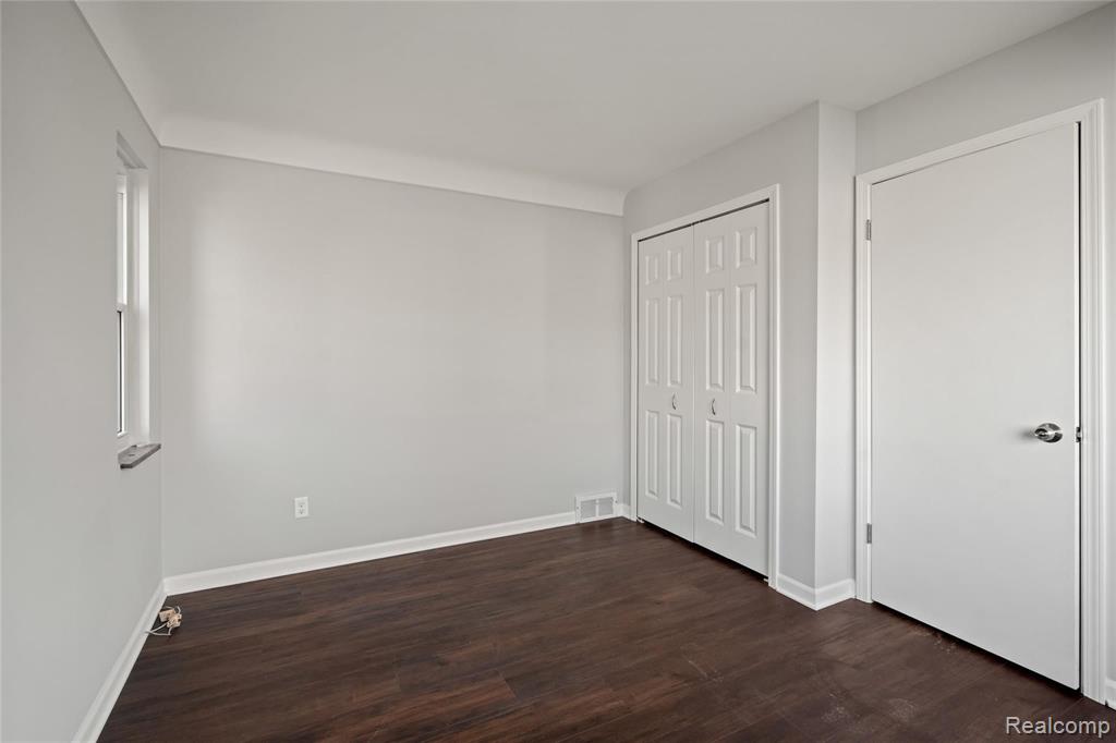 1627 West Nine Mile Road Ferndale, MI 48220 - Photo 8 of 23