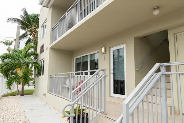 $2,600 | 625 77th Street, Unit 2, Miami Beach, FL 33141