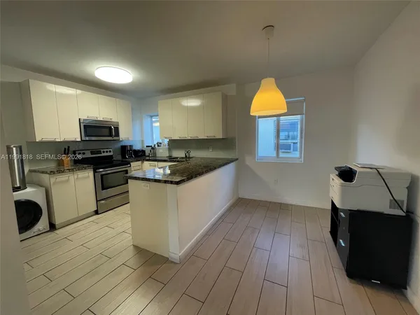 $2,600 | 625 77th Street, Unit 2, Miami Beach, FL 33141