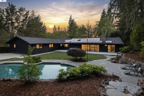 $2,988,000 | 2170 Deer Oak Way, Danville, CA 94506