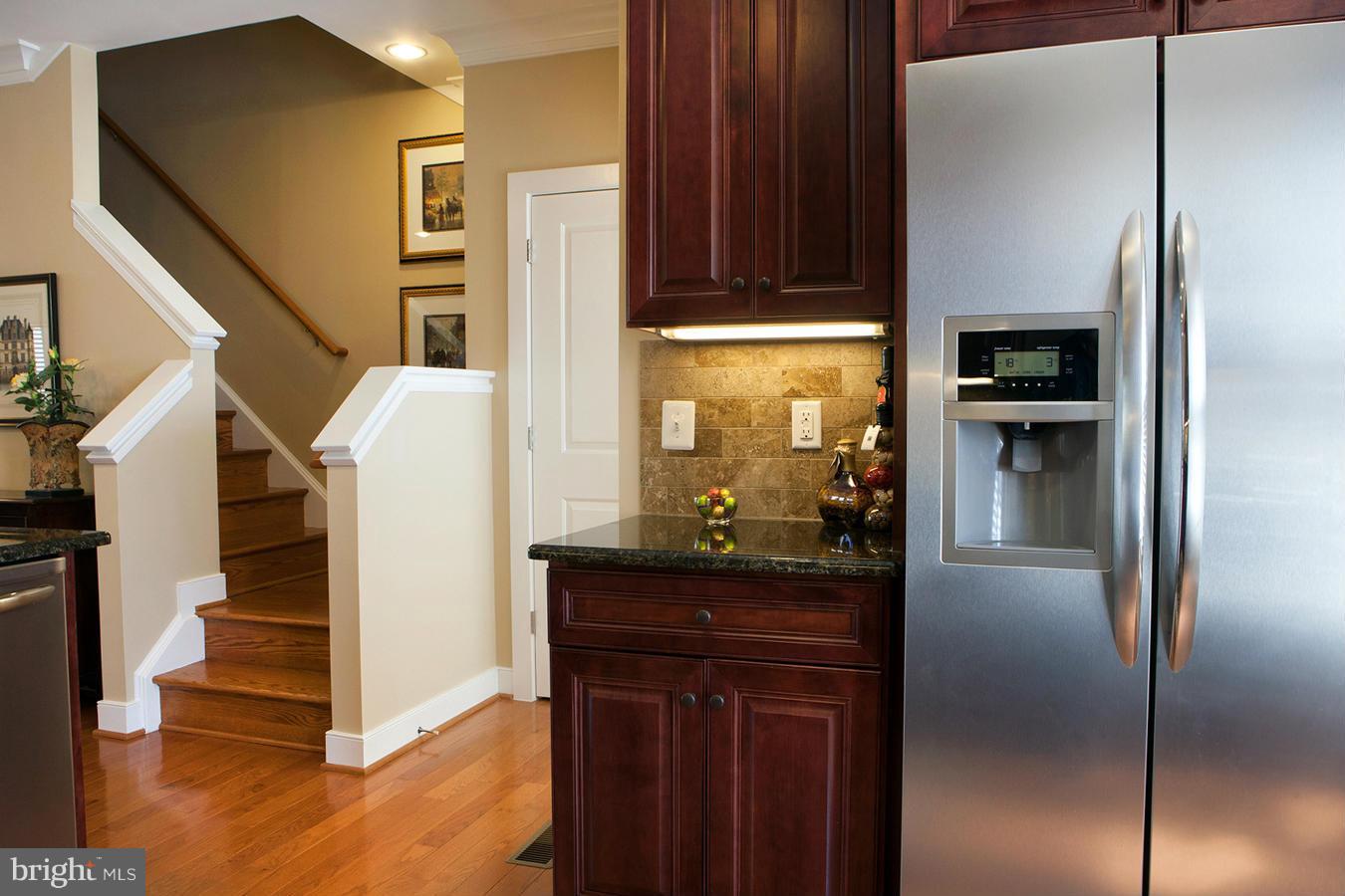 306 K Street Southeast Washington, DC 20003 - Photo 14 of 30 Main Level Kitchen Northeast