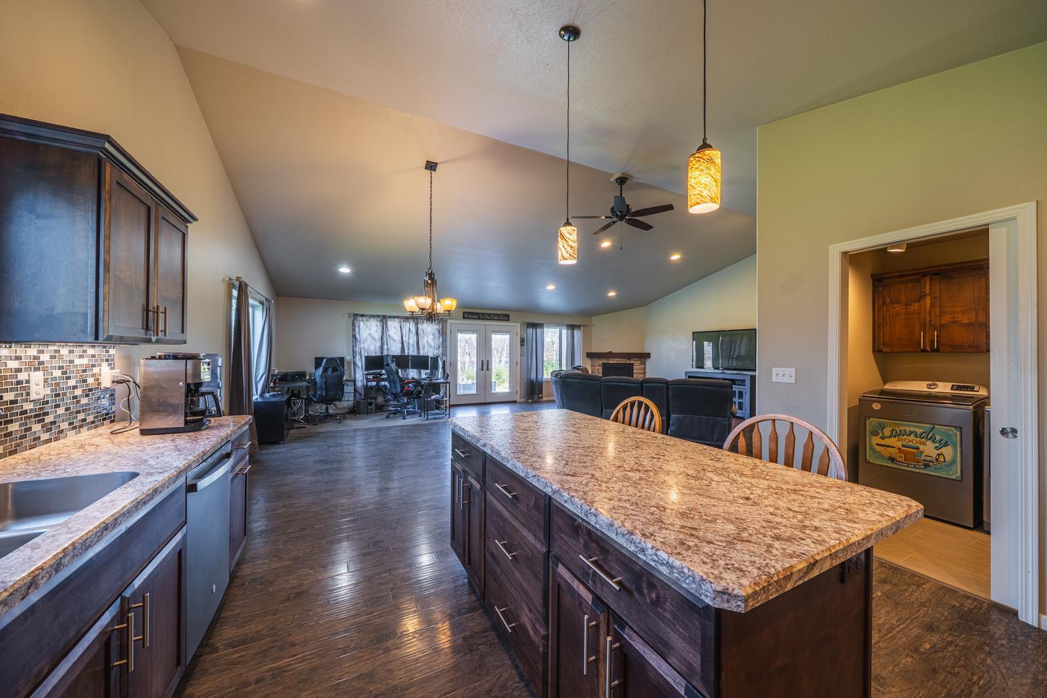 17303 Sayler's Beach Road Lake Park, MN 56554 - Photo 5 of 39