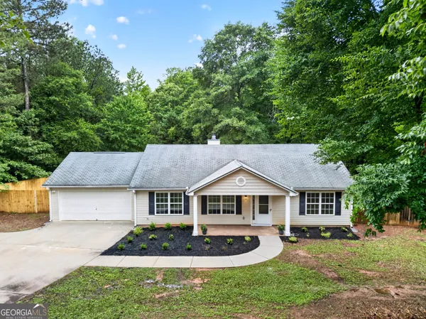 $295,000 | 48 Fawn Drive, Grantville, GA 30220