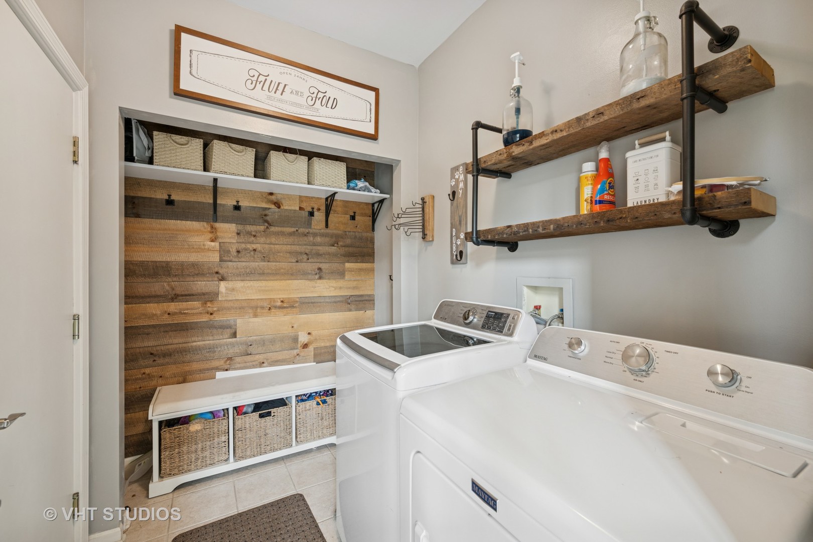 390 Sterling Circle Cary, IL 60013 - Photo 29 of 55