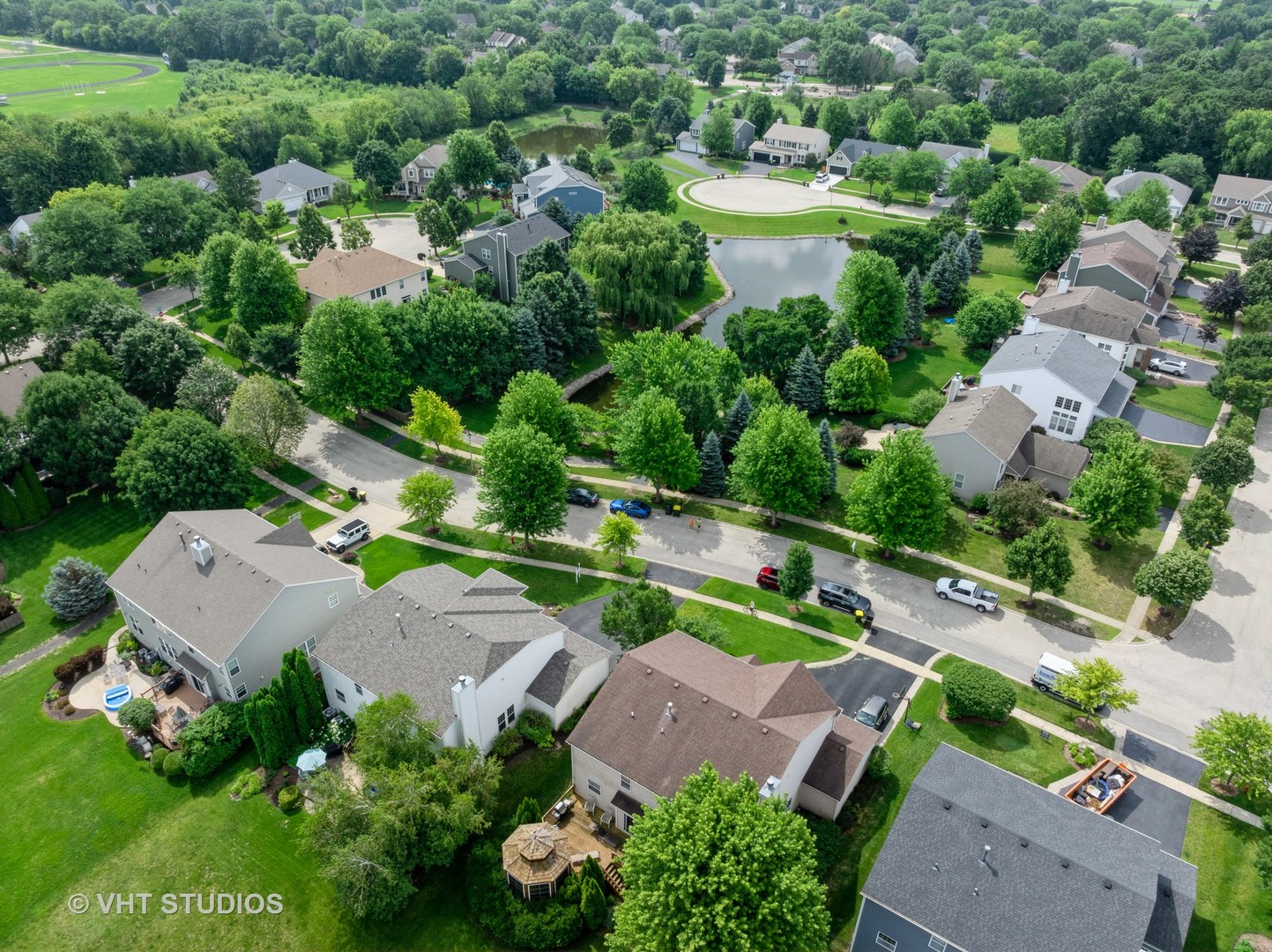 390 Sterling Circle Cary, IL 60013 - Photo 51 of 55 an aerial view of a house with a garden