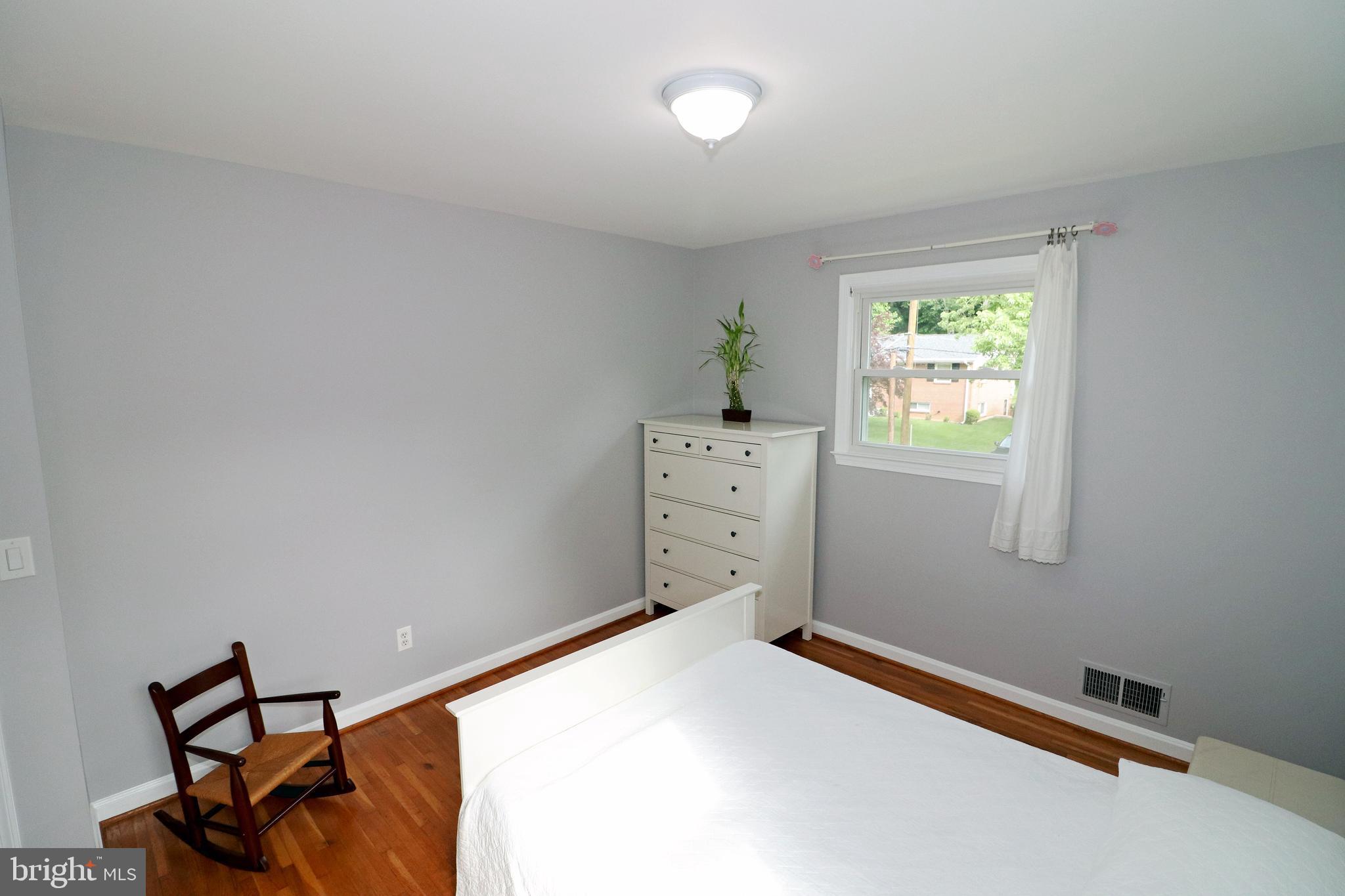614 Kenbrook Drive Silver Spring, MD 20902 - Photo 19 of 35 Bedroom