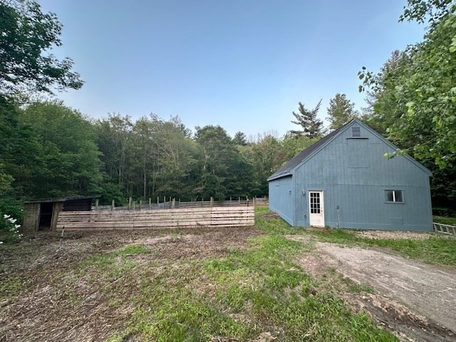 19 King Road Charlton, MA 01507 - Photo 3 of 35