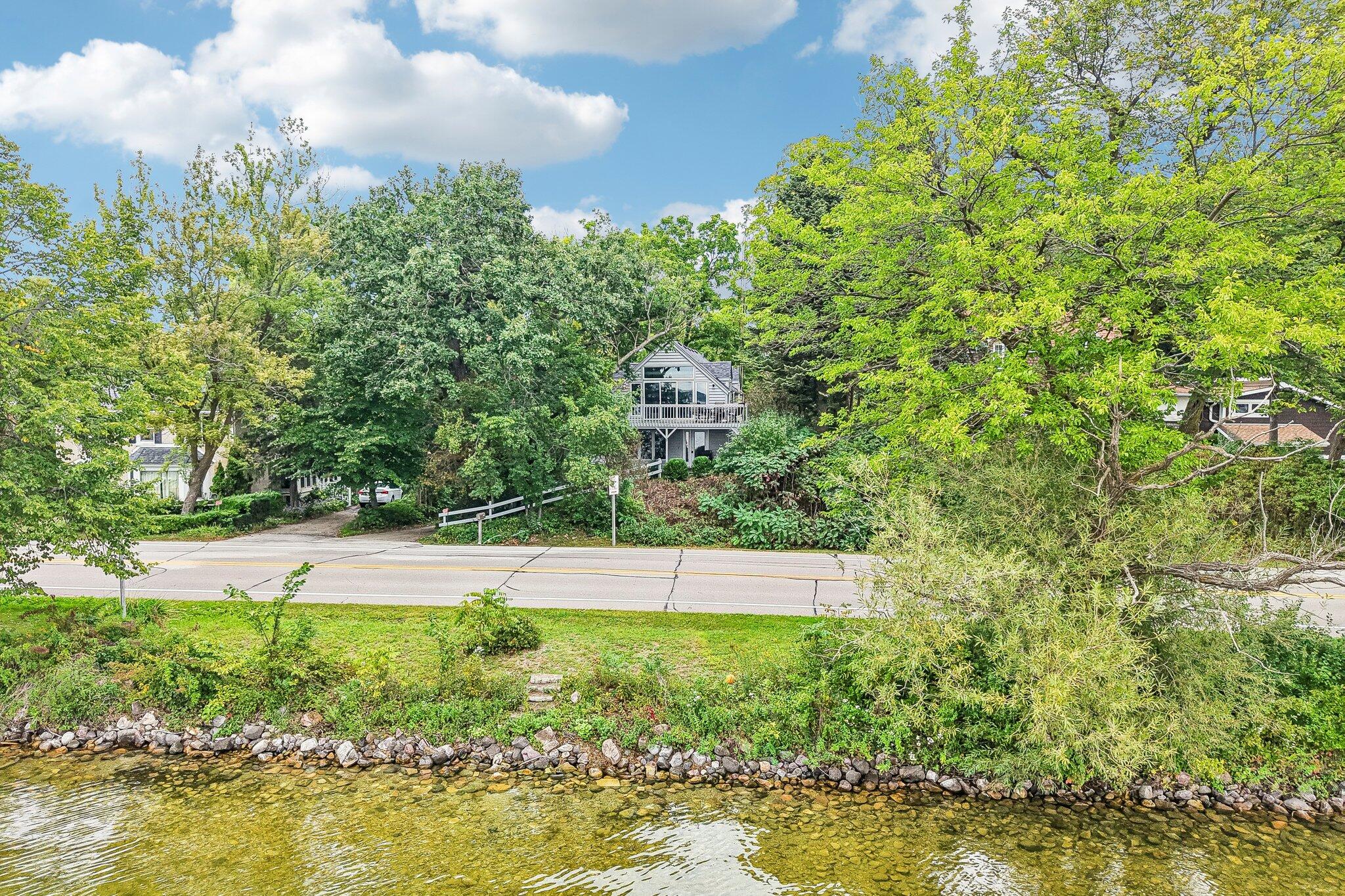W7952 County Rd B Lake Mills, WI 53551 - Photo 6 of 64 4