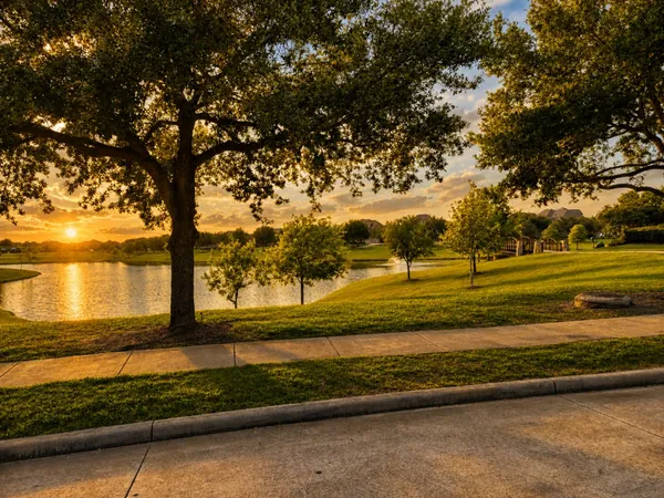 $4,500 | 2312 Dolan Springs Lane, Friendswood, TX 77546