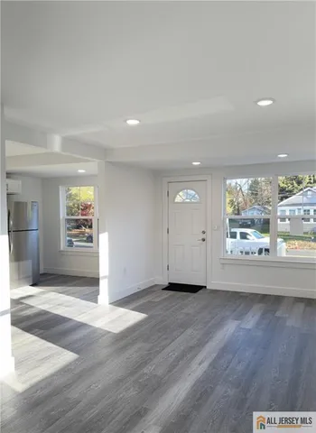 $2,650 | 1790 West 4th Street, Unit 1, Dunellen, NJ 08812