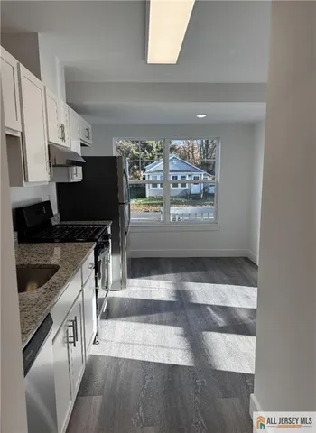 $2,650 | 1790 West 4th Street, Unit 1, Dunellen, NJ 08812