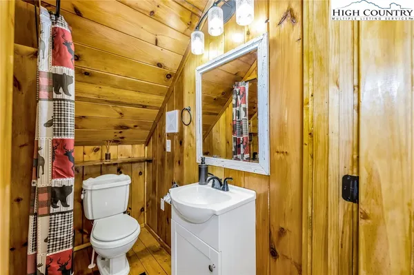 $549,000 | 385 Bent River Drive, Crumpler, NC 28617